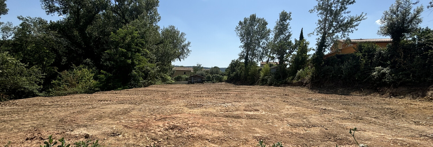 Terrain  3028 m² à vendre à Villecroze (83690)