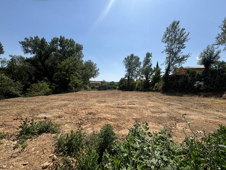 TERRAIN VILLECROZE — photo 1