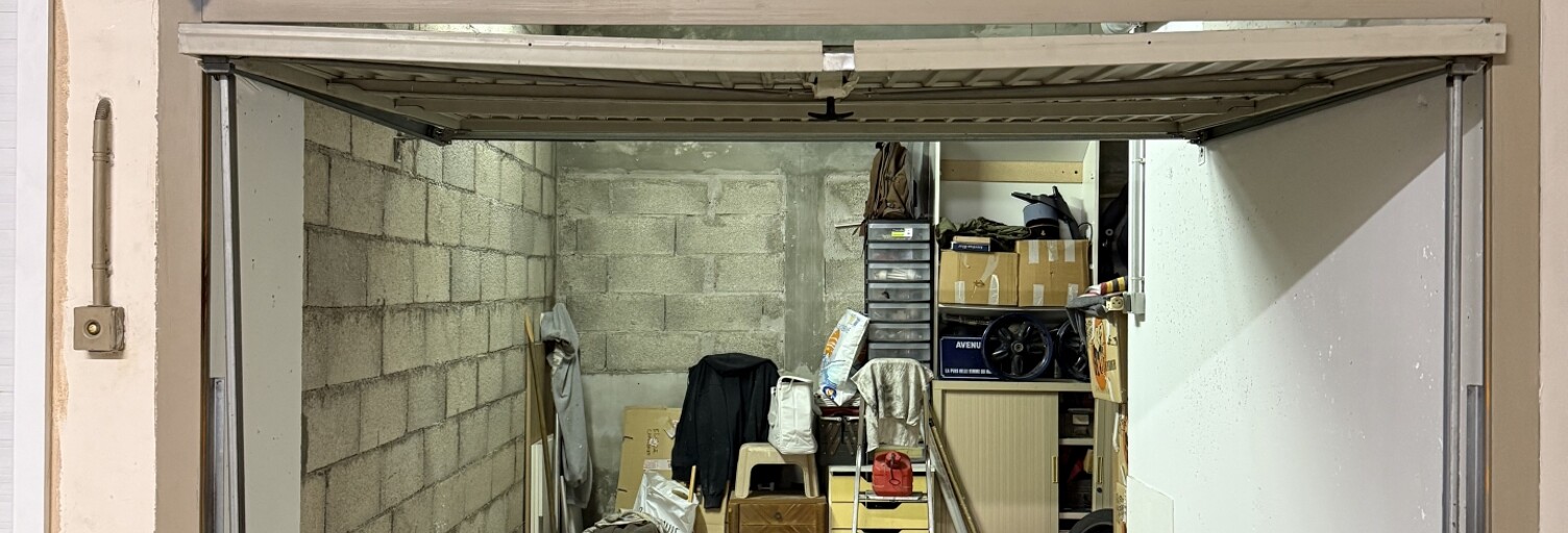 Garage  16 m² à vendre à Fréjus (83600)