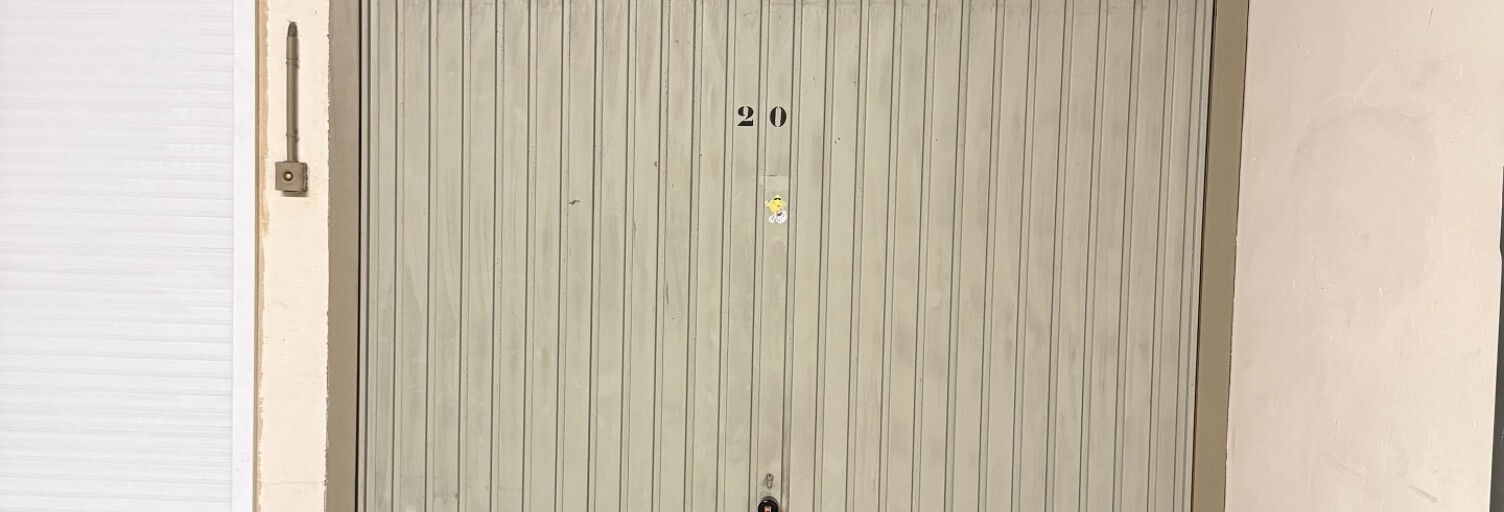 Garage  16 m² à vendre à Fréjus (83600)