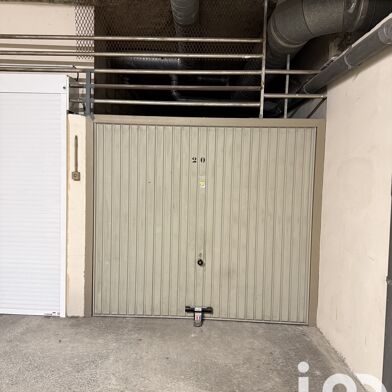 Garage  35000 €