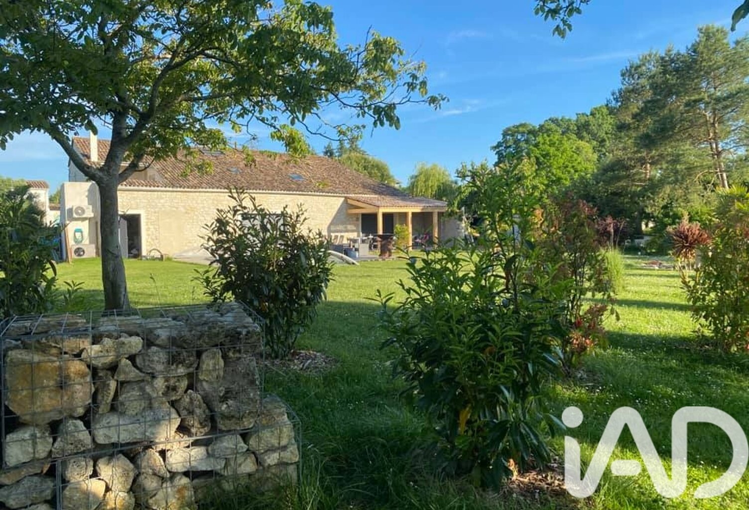 Vente Maison/villa 15 pièces — photo 1