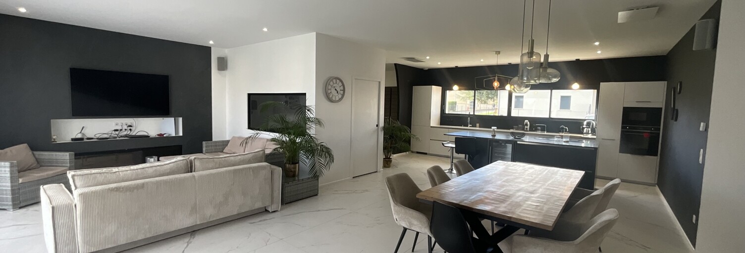 Maison 5 Pièces 159 m² à vendre à Iteuil (86240)