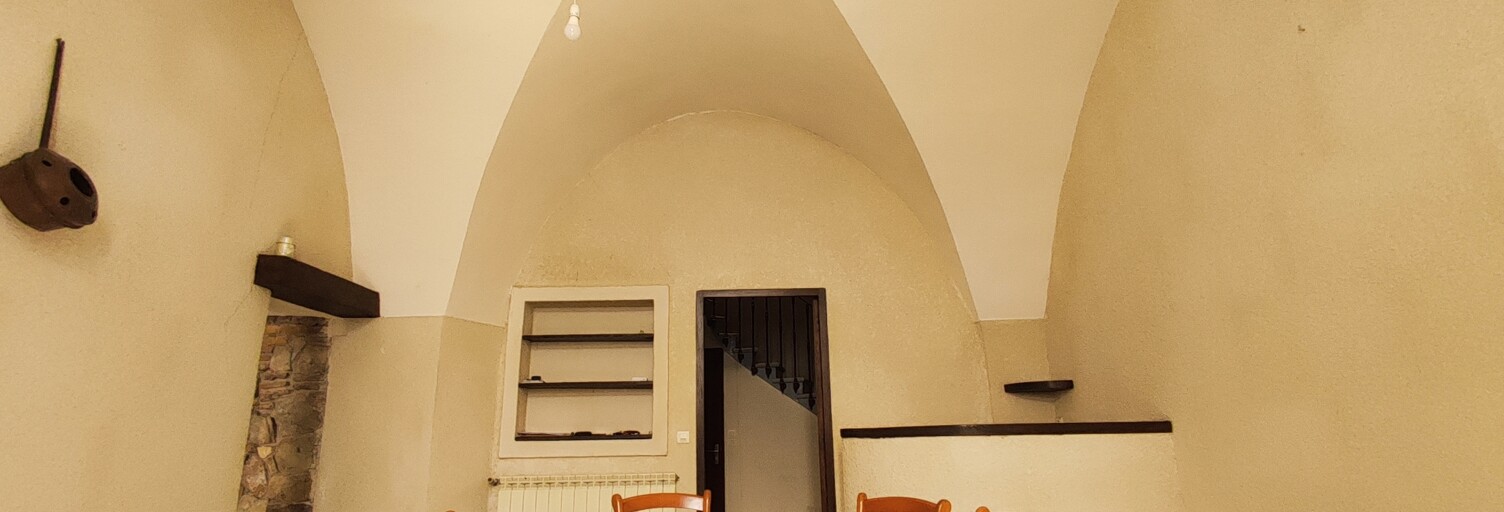 Maison 8 Pièces 300 m² à vendre à Roujan (34320)