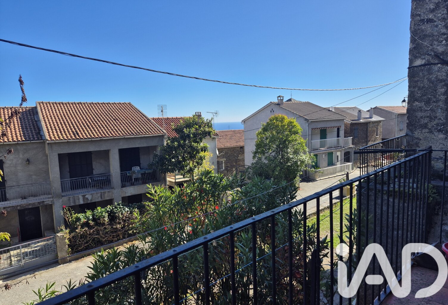 Vente Maison de village 9 pièces — photo 1