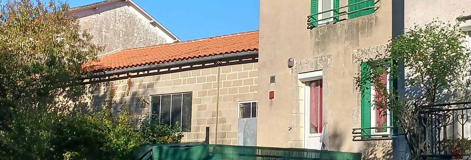 Maison 5 Pièces 94 m² à vendre à Saint-Martin-l'Ars (86350)