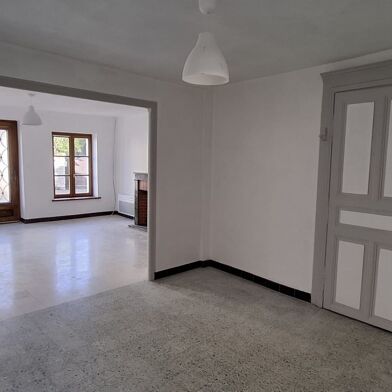 Maison 7 pièces 74200 €