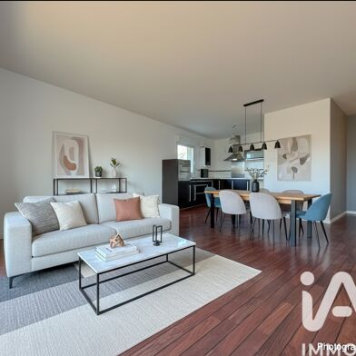 Appartement 4 pièces 240000 €