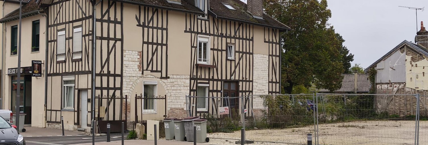 Immeuble  207 m² à vendre à Bréviandes (10450)