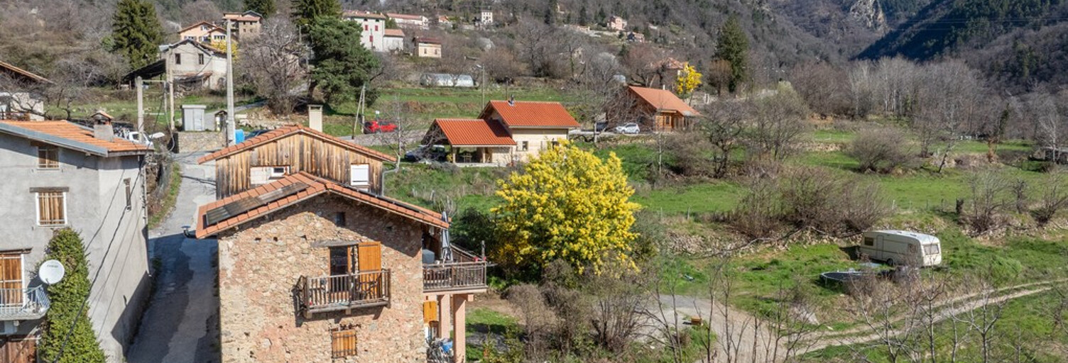 Maison 4 Pièces 109 m² à vendre à Roquebillière (06450)