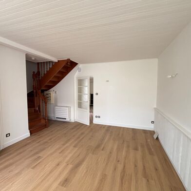 Maison 3 pièces 895 €