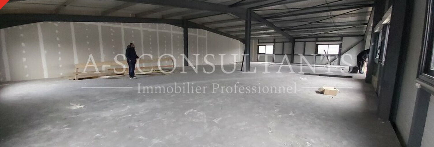 Bureau  280 m² à louer à Nivolas-Vermelle (38300)