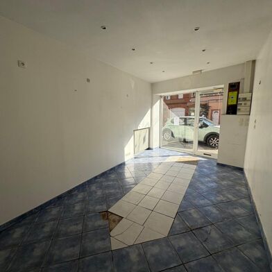 Commerce  128600 €