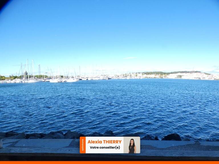 Île des pêcheurs. Appartement 4 pièces en duplex — photo 1