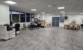 Bureau 1 Pièce 299 m² à vendre à Pontoise (95000)