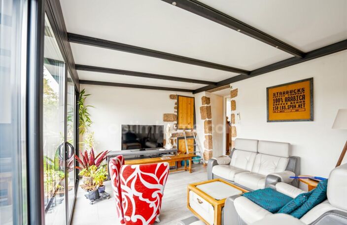 Propriété de caractère à vendre près de Cholet – Maison 180 m², 2 appartements loués, dépendances et 4 hectares — photo 2