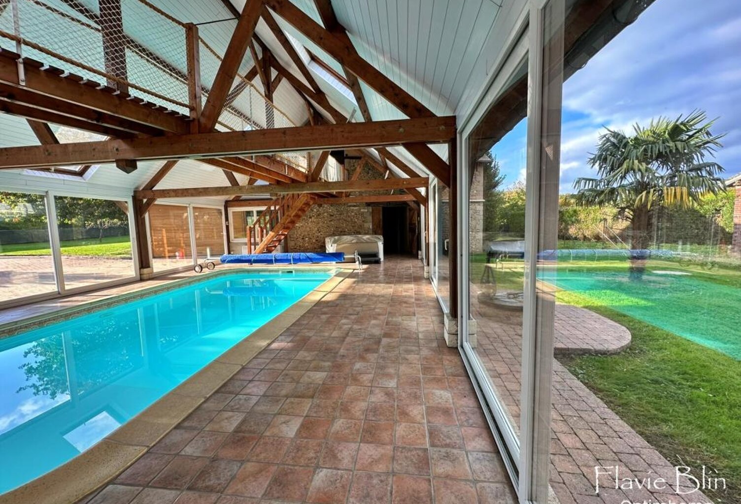 Propriété 7 pièces - piscine intérieure - LA BOISSIERE (27) — photo 1