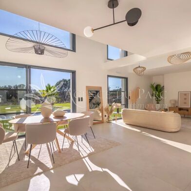 Maison 5 pièces 1580000 €