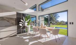 Maison 5 Pièces 180 m² à vendre à Biot (06410)