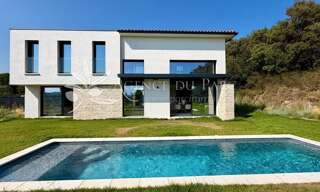 Maison 5 Pièces 180 m² à vendre à Biot (06410)