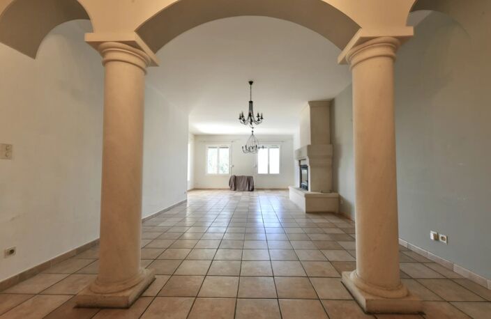 Villa récente avec piscine et annexes à 20 minutes d'Uzès — photo 3