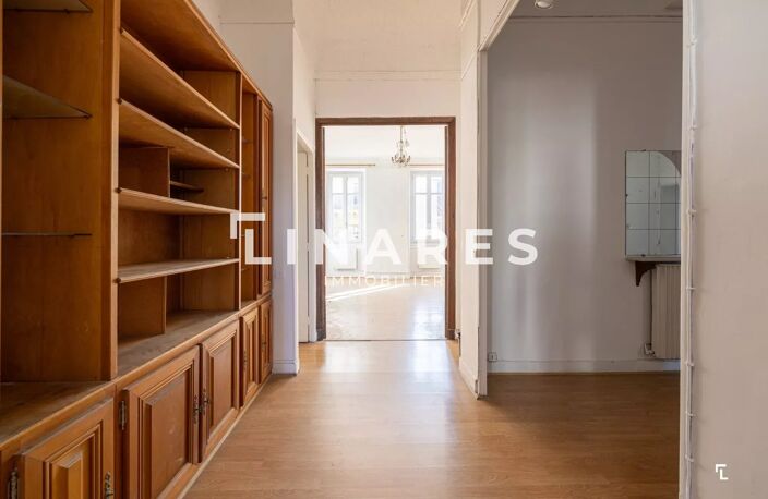 MA FAMILLE A PERIER - Appartement T6 de 188m2 - 13008 — photo 2