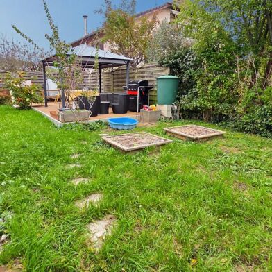 Appartement 4 pièces 385000 €