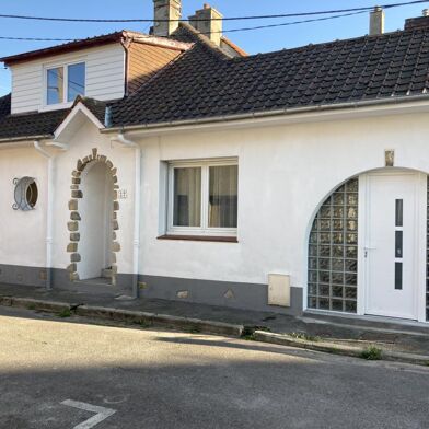 Maison 5 pièces 980 €