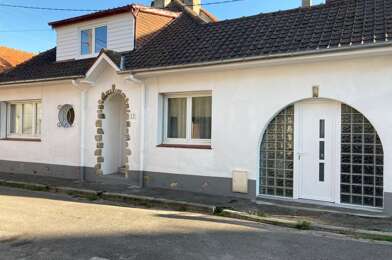 Maison 5 pièces 980 €