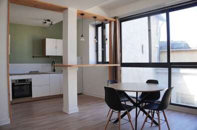 Appartement 2 pièces 720 €