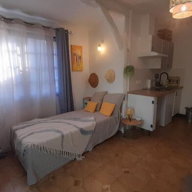 Appartement 1 pièces 650 €
