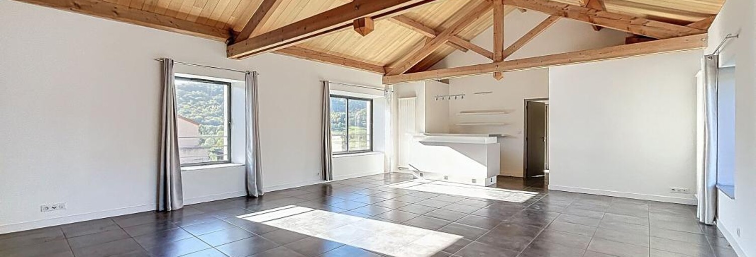 Maison 6 Pièces 250 m² à louer à Malauzat (63200)