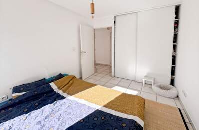 Bel appartement T3 à HYERES avec GARAGE et TERRASSE - SOUS COMPROMIS — photo du bien