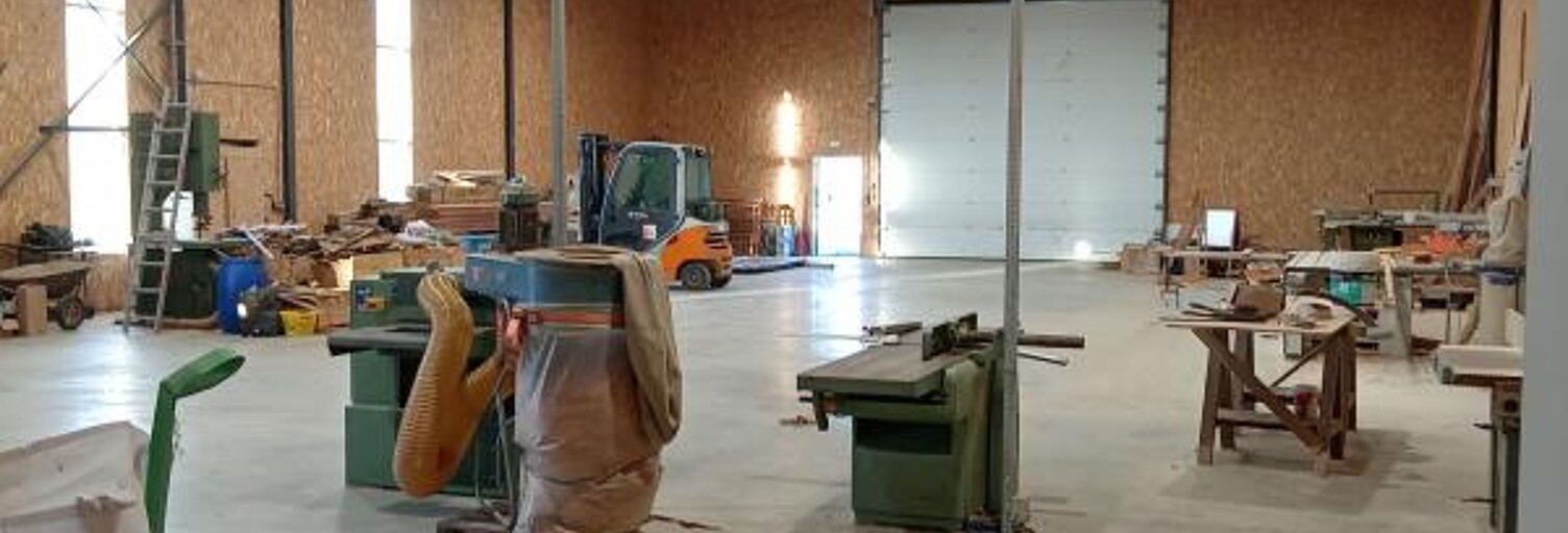 Local industriel  600 m² à vendre à Mauléon (79700)