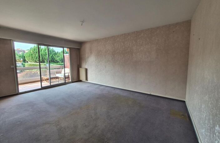 Appartement À Vendre — photo 2