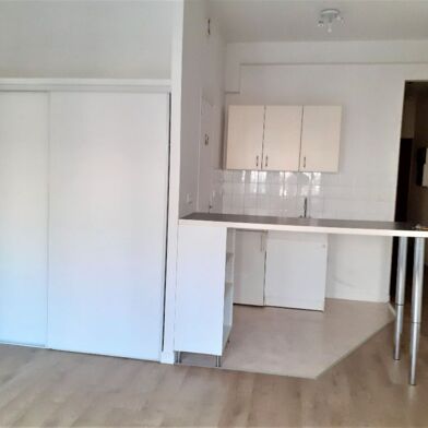Appartement 1 pièces 540 €