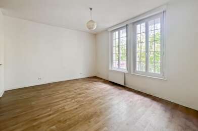 Appartement 1 pièces 540 €