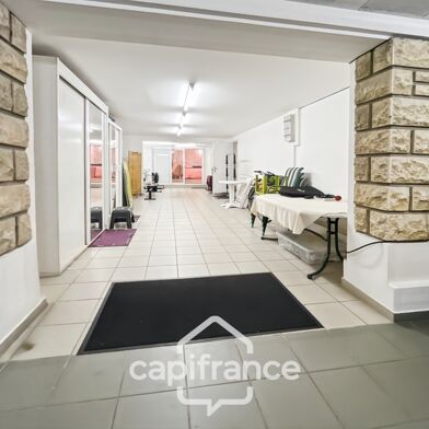 Maison 7 pièces 880000 €