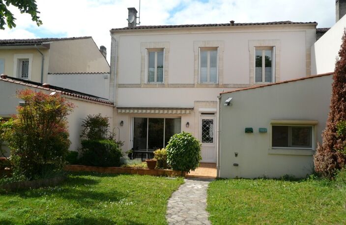 ⚜ COGNAC QUARTIER JARDIN PUBLIC A Vendre MAISON de CARACTERE ⚜ — photo 2