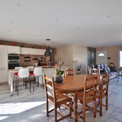 Maison 6 pièces 338000 €