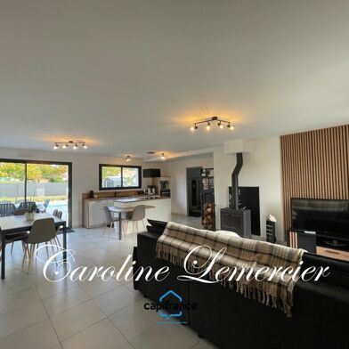 Maison 4 pièces 272000 €