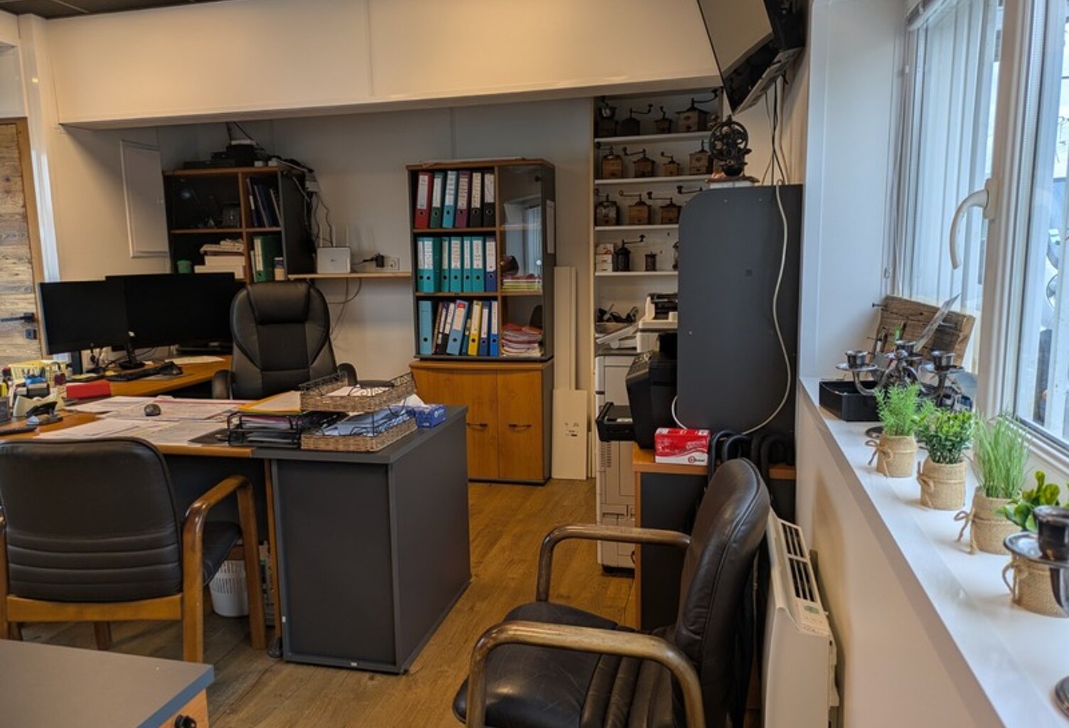 bureau à louer 27 m² ST JEOIRE DE PRIEURE — photo 1