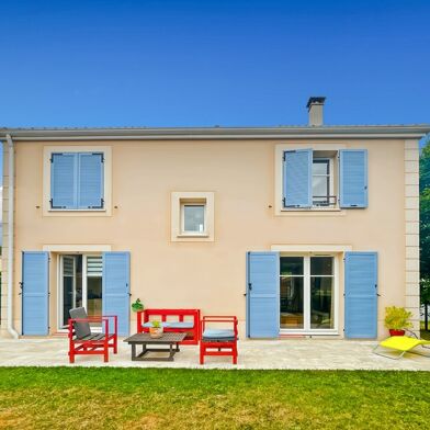 Maison 4 pièces 448000 €