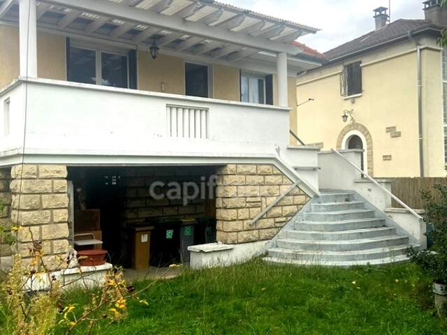 🏨 Charmante maison familiale à Soisy-sous-Montmorency – 4 pièces, 3 chambres – 380000 € — photo du bien
