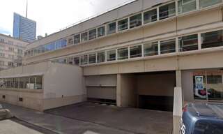 Garage   m² à louer à Lyon 6 (69006)