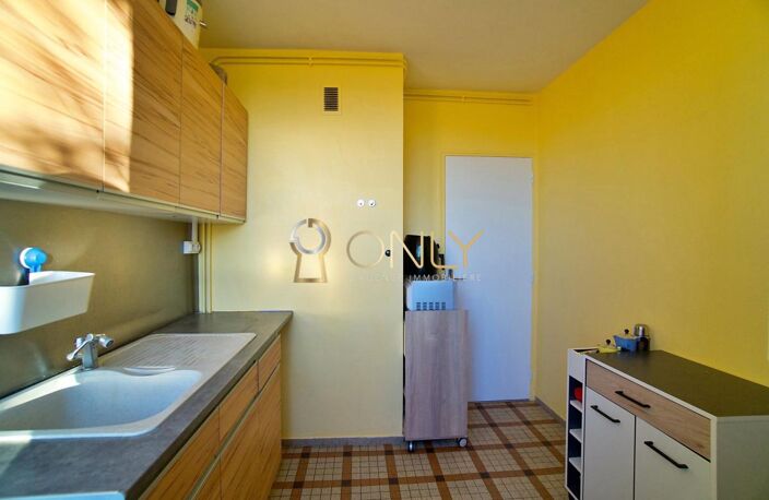 GENAY - APPARTEMENT - 1 CHAMBRE — photo 5