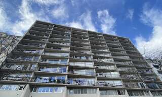 Garage   m² à louer à Paris 11 (75011)