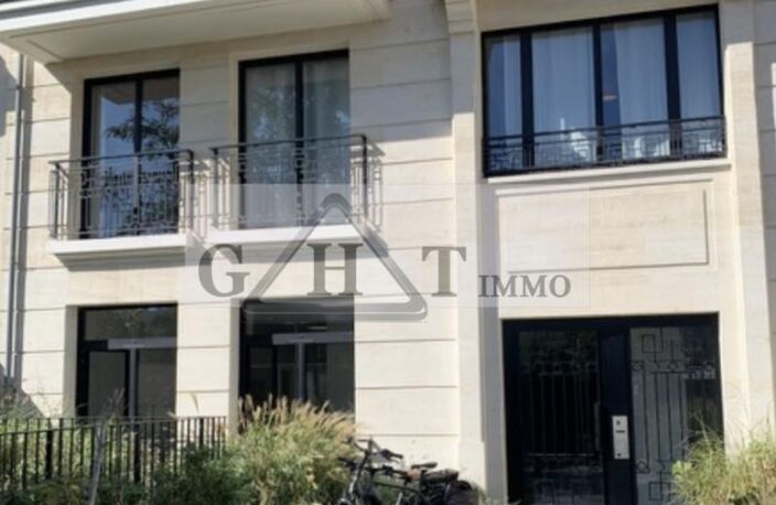 97 M DE BUREAUX A LOUER VINCENNES — photo 2