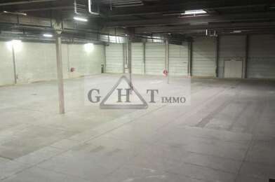 Local industriel  18623 €
