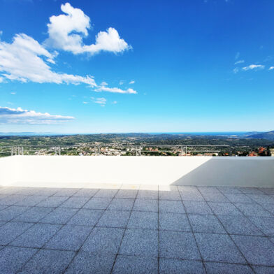 Appartement 4 pièces 349000 €